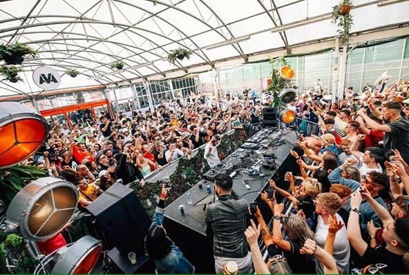 62409940 833998803635742 4350793401172492288 N Large